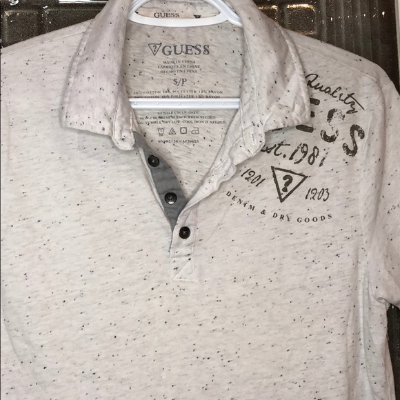 Guess Men polo white shirt 3 buttons print - Picture 4 of 8